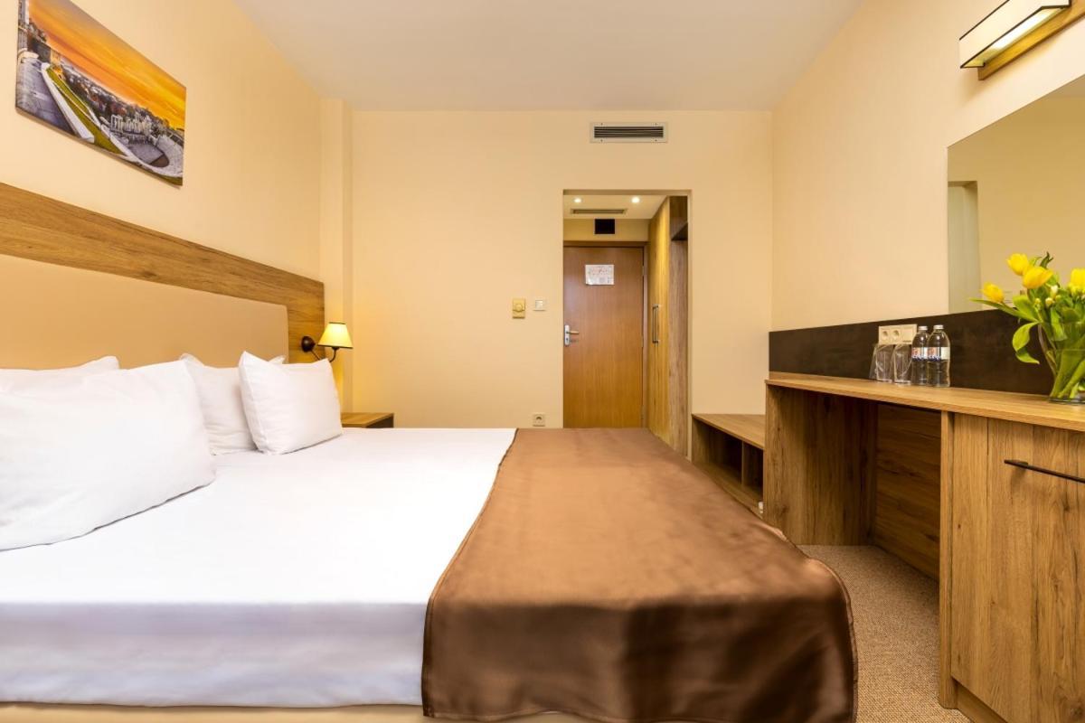 Hotel Intelcoop بلوفديف المظهر الخارجي الصورة