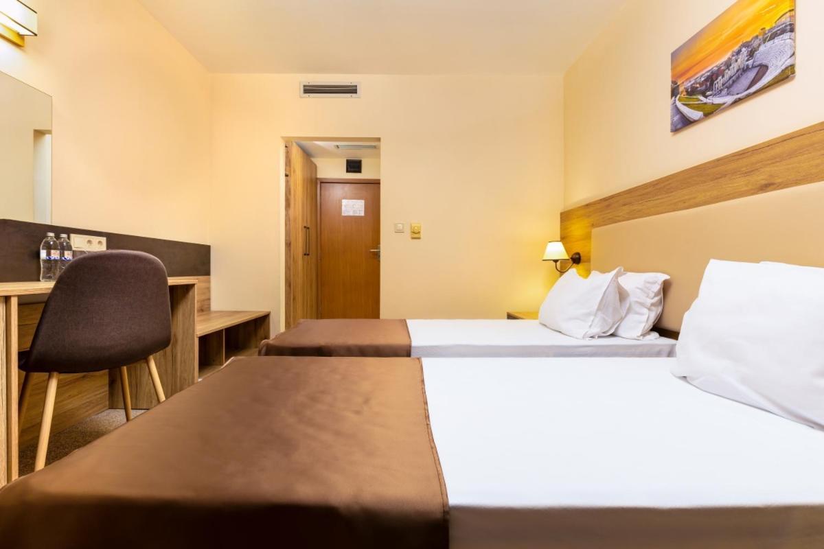 Hotel Intelcoop بلوفديف المظهر الخارجي الصورة